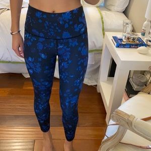 Lululemon blue leggings